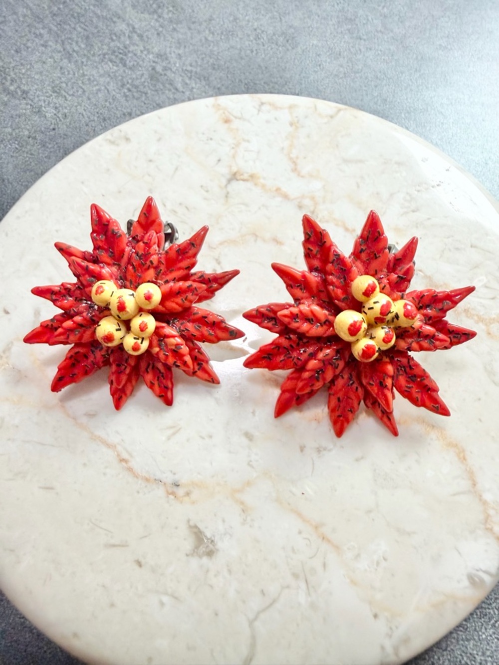 Vintage celluloid Clip-on Earrings Red Poinsettia Christmas Retro 1950’s 1960’s